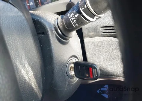 2017 Honda Accord Sport z USA, uszkodzony, nr VIN 1HGCR2F56HA171344